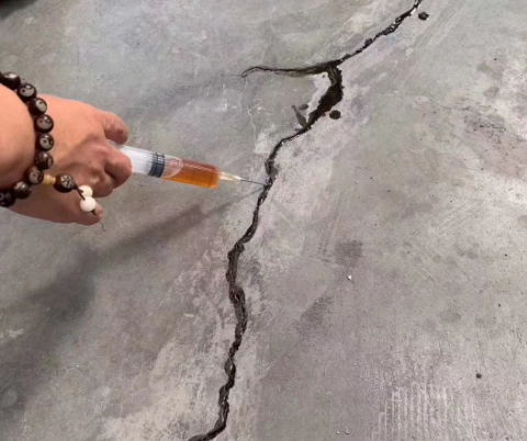 海宁混凝土裂缝修补技术详解​
